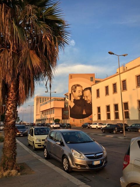 Anti-Mafia Heroes (Cool Hours) Morning Walking Tour - Where you meet: finding the Falcone plaque fast