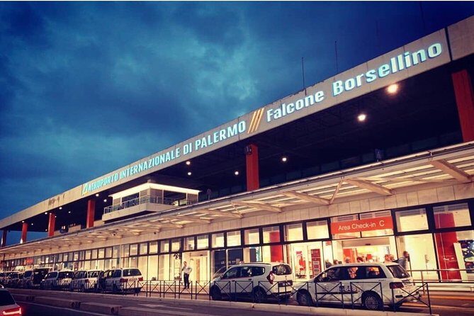 Private transfer from Palermo airport to Mercure Palermo Centro or vice versa - The 35-minute car ride with WiFi, bottled water, and air-con